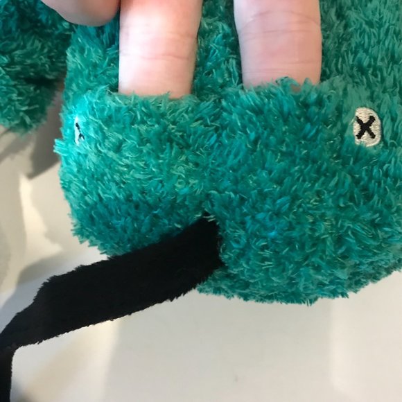 Disney Store Exclusive Mickey and Minnie Mouse Christmas Plush - Picture 10 of 11